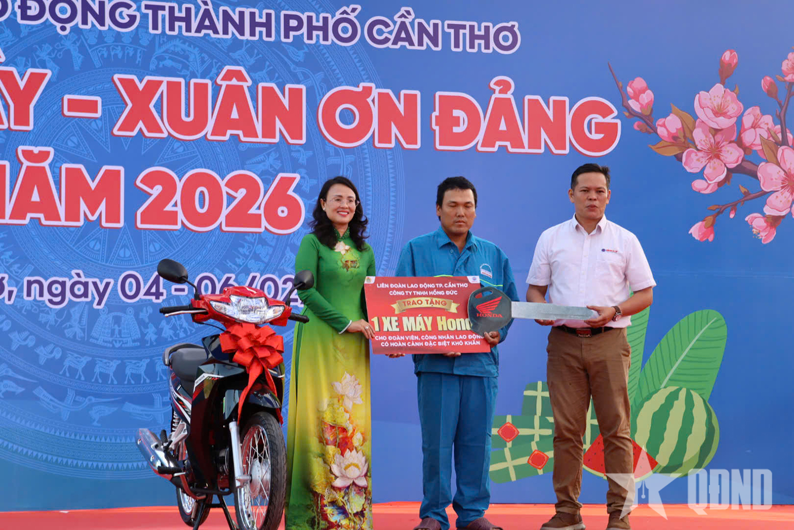 Công đoàn TP Cần Thơ trao quà gần 19 tỷ đồng tới công nhân, người lao động dịp Tết